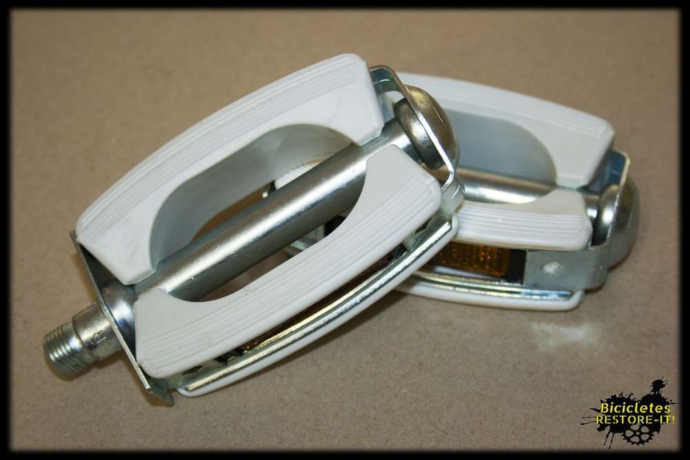 PAIRE DE PÉDALES EN ALUMINIUM STYLE VINTAGE POUR VÉLO UNIVERSEL